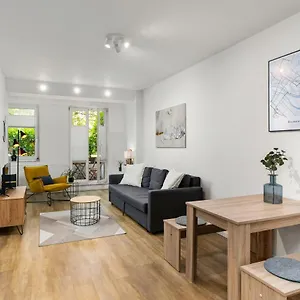  Apartment City-apartment Direkt In Den Parkanlagen