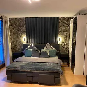  Apartment Stilvolles Ruckzugsort: Elegantes 1-zimmer In Bester Lage